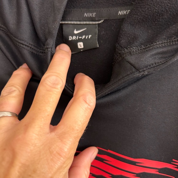 Boys large Nike hoodie. Gray and black with red Nike logo. NWT - Picture 3 of 4